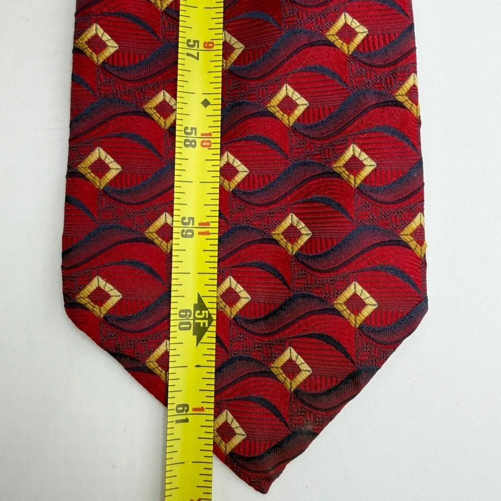 Jos. A. Bank Signature Collection Silk Tie Red Geometric Diamond USA 61.5